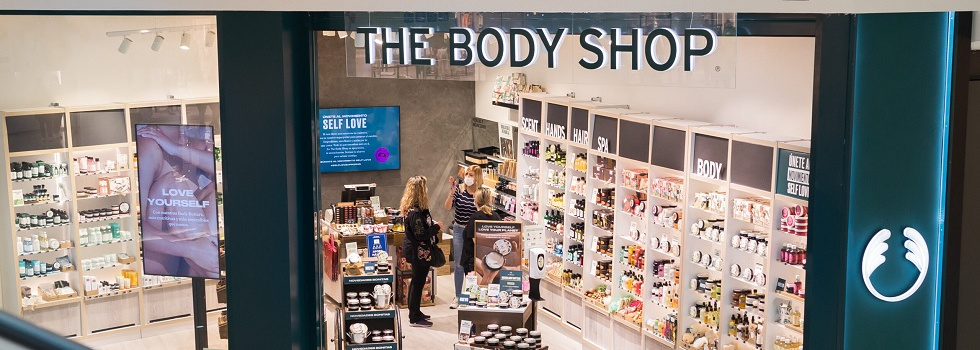 Natura sigue soltando lastre y estudia la venta de The Body Shop