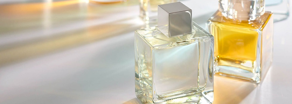 Interparfums adquiere la licencia de los perfumes de Roberto Cavalli