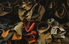 La industria de la moda en España continúa perdiendo empresas, con 554 bajas más