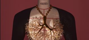 La ‘maison’ Schiaparelli organizará su primera exhibición en Reino Unido el próximo año