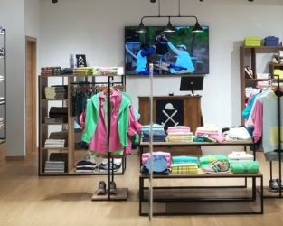 Harper&Neyer abre su primera tienda &lsquo;full price&rsquo; en M&aacute;laga para testar los centros comerciales