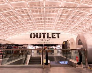 Outlets: un modelo de resistencia y refugio en momentos difíciles