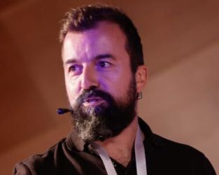 F. Piquer (Movistar Riders): “Los videojuegos han pasado de ser un nicho a ser transversales”