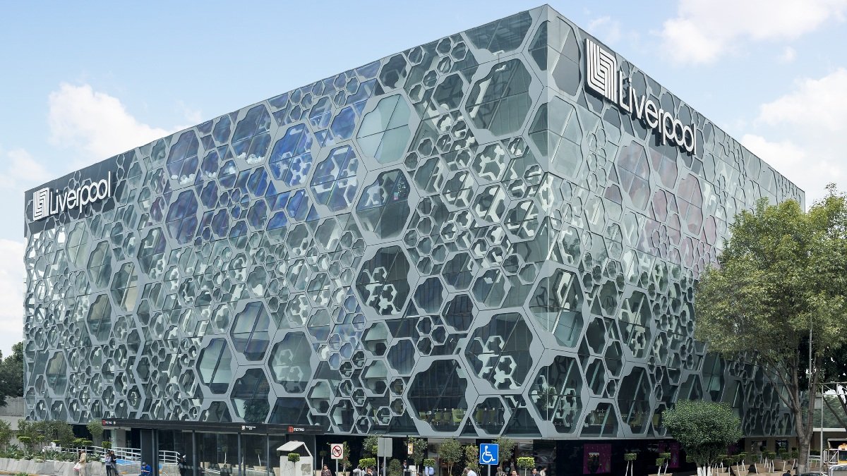 Liverpool pierde impulso en moda: ¿puede el ecommerce y el crédito salvar el gran almacén?