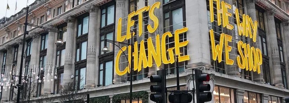 Signa Holding se declara insolvente con una deuda de 13.000 millones de euros