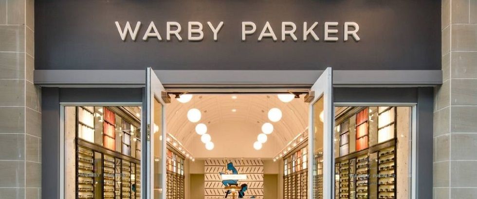 Warby Parker reduce p&eacute;rdidas y planea abrir cuarenta tiendas en 2024