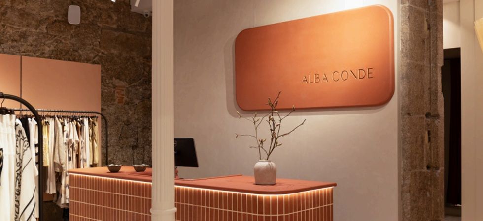 Alba Conde pone en marcha un nuevo plan de expansión e inaugura su ‘flagship’ en A Coruña