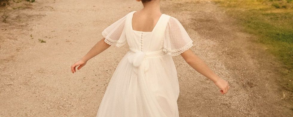 Mayoral diversifica su oferta y se abre a los trajes de comunión