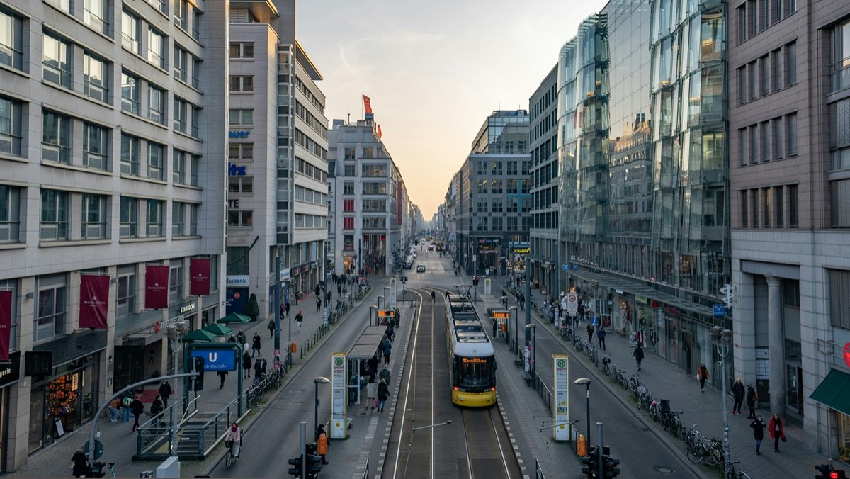 Las ventas minoristas de la eurozona desaceleran su crecimiento hasta un 1,8% en mayo