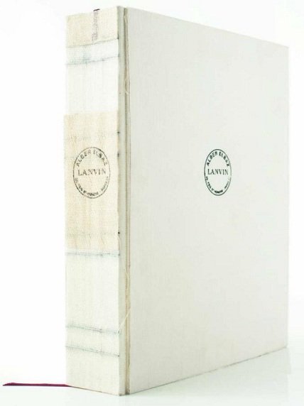 Alber Elbaz en versi&oacute;n coleccionista