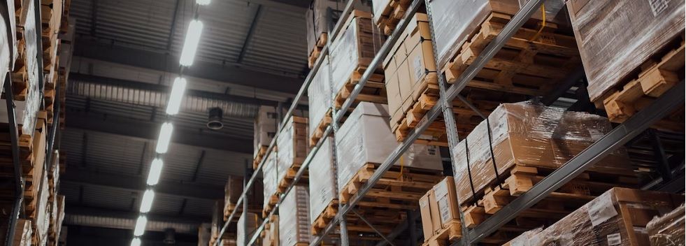 El comercio llena el almac&eacute;n: el nivel de stock crece a ritmos r&eacute;cord en el primer semestre