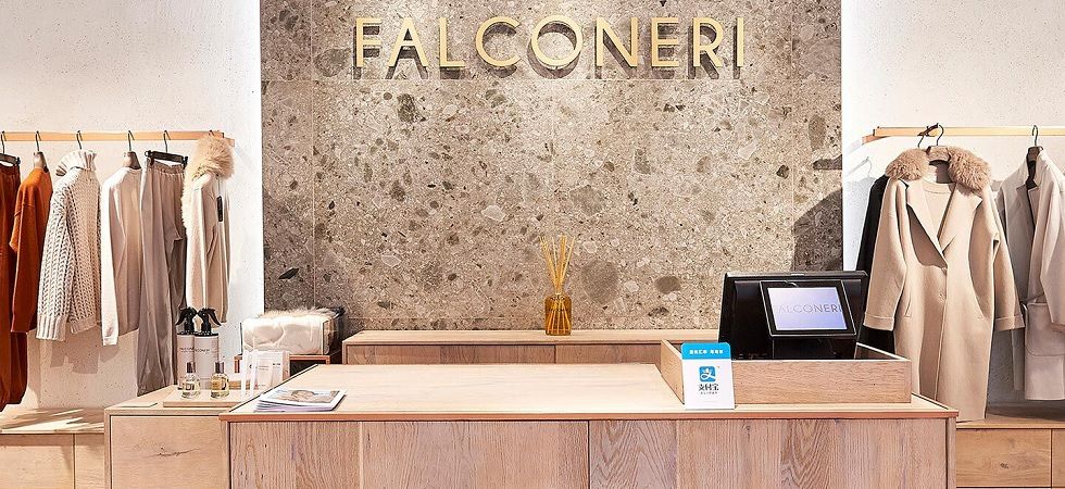 Calzedonia se refuerza en el &lsquo;prime&rsquo; de Barcelona con una apertura de Falconeri en la Diagonal