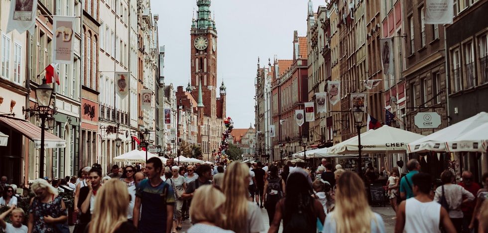 Las ventas minoristas se ralentizan en mayo en la eurozona, con un alza de s&oacute;lo el 0,3%