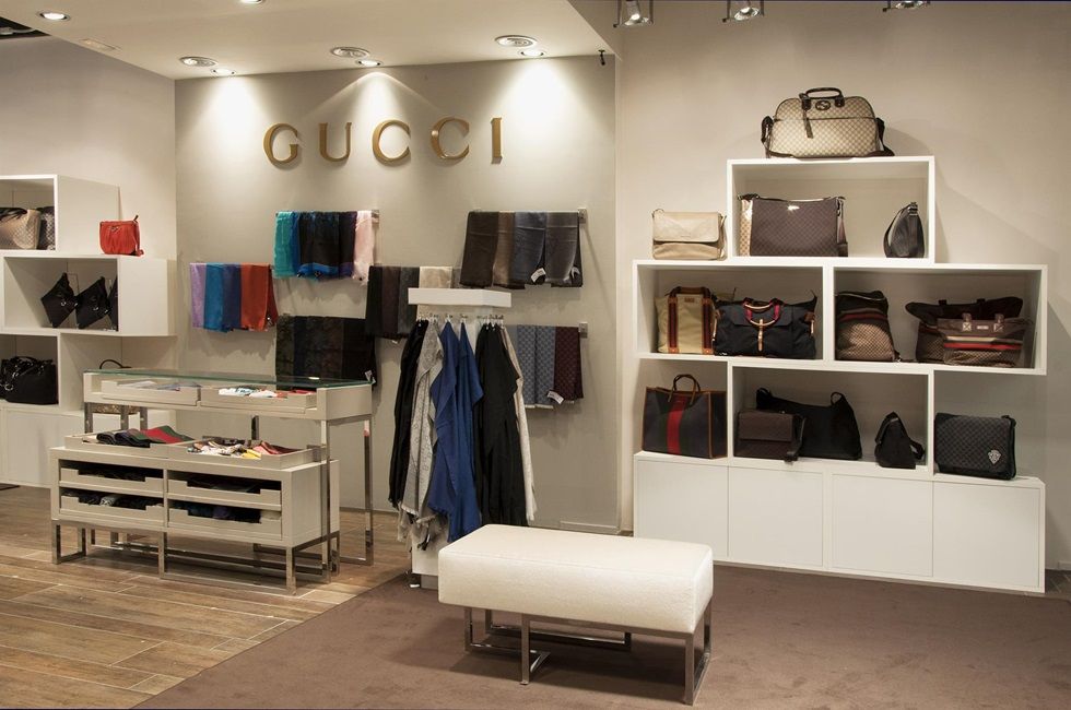 El due&ntilde;o de Gucci se hunde casi un 10% tras un &lsquo;profit warning&rsquo; por la debilidad de China