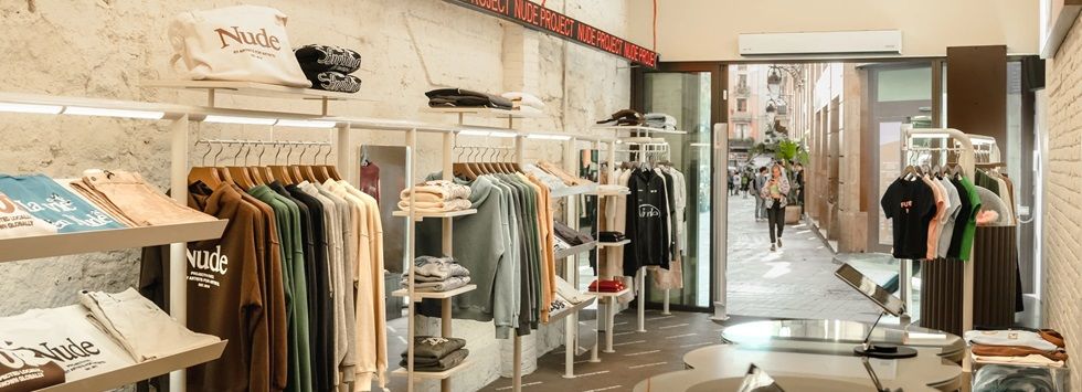 Nude Project lleva su &lsquo;hype&rsquo; a Ibiza y acelera su expansi&oacute;n internacional con tienda en Lisboa