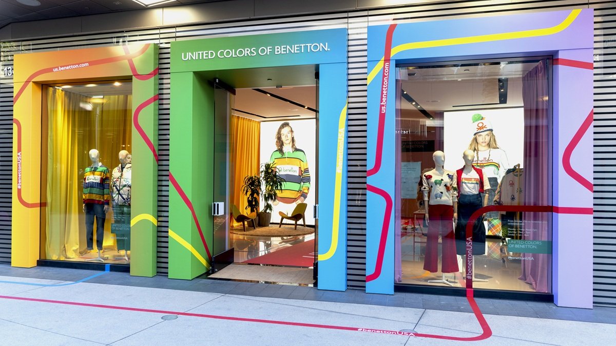 Benetton simplifica su estructura productiva en plena reestructuraci&oacute;n del grupo