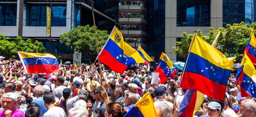 De Zara a La Martina: la moda vuelve a intentarlo en la &lsquo;ardiente&rsquo; Venezuela