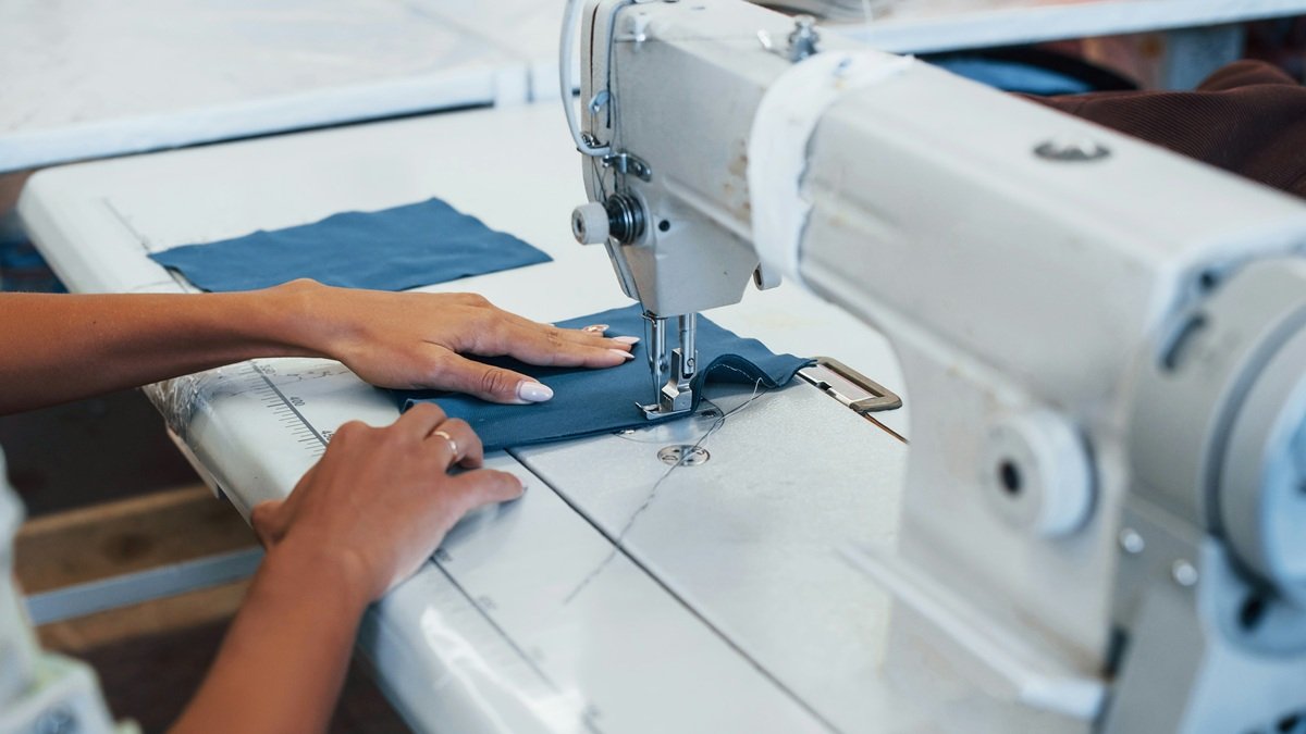 La moda en Espa&ntilde;a cierra 2025 con precios industriales al alza, con confecci&oacute;n al frente