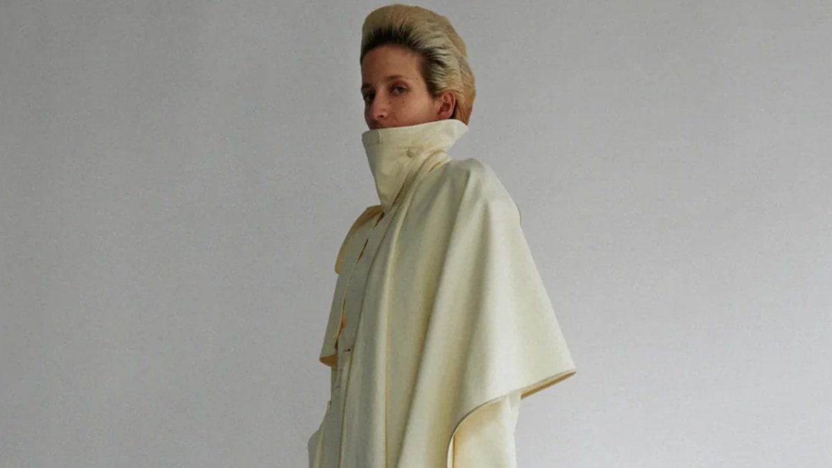 Phoebe Philo dispara su hoja de ruta: m&aacute;s &lsquo;wholesale&rsquo; y retail para triplicar su facturaci&oacute;n