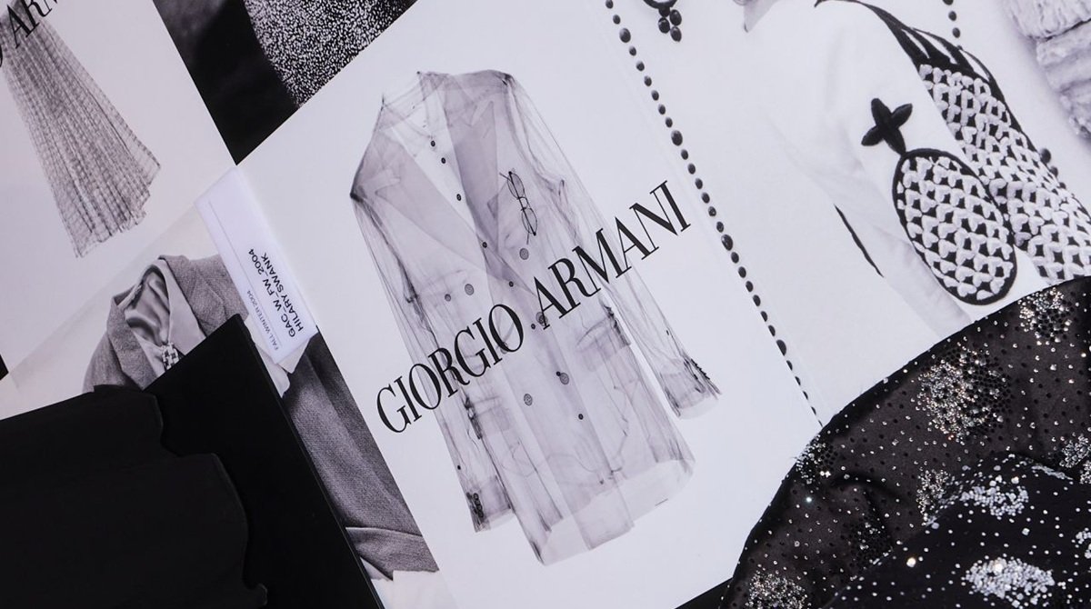 Armani crea su nuevo consejo de administraci&oacute;n: entre el &lsquo;expertise&rsquo; y la tradici&oacute;n familiar
