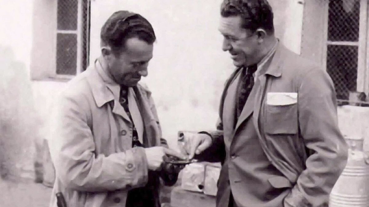 &iquest;Y si Adidas y Puma se fusionan? M&aacute;s caos en el tablero del deporte