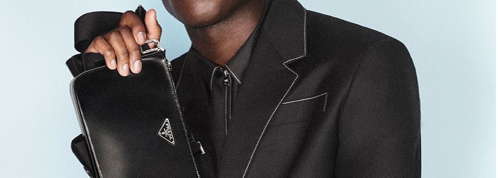 Prada pesca en Dior a su nuevo director de marca en plena bater&iacute;a de fichajes