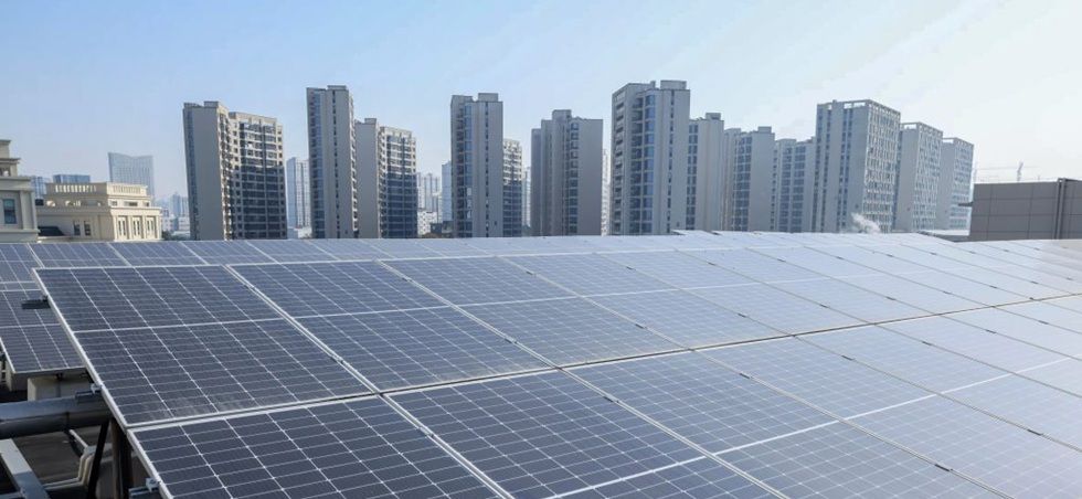 H&M eleva sus emisiones un 3,5% en 2024 por la mayor dependencia del avi&oacute;n