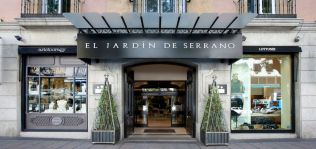 Uniqlo &lsquo;ata&rsquo; su primer local en Madrid: abrir&aacute; en El Jard&iacute;n de Serrano en 2020