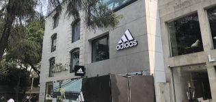 Adidas se instala en Masaryk y alcanza los 80 tiendas en M&eacute;xico