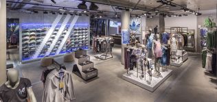 Adidas encara las 60 tiendas en Espa&ntilde;a y abre su mayor multimarca en Madrid