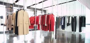 &Aacute;ngel Schlesser, tres puntos y aparte en un a&ntilde;o y medio