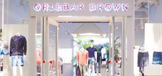 Chanel contin&uacute;a de compras y cierra la adquisici&oacute;n de Orlebar Brown