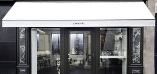 Chanel se hace con la sexta plaza en el r&aacute;nking del lujo