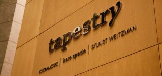 El due&ntilde;o de Coach multiplica por ocho su beneficio y crece un 3,5% en el primer semestre