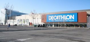 Del extrarradio al centro: Decathlon reivindica su lugar en la cesta de la moda