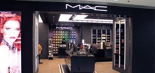 Est&eacute;e Lauder refuerza Mac en Panam&aacute; de la mano de F&eacute;lix B. Maduro