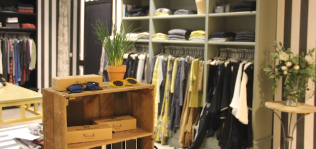 N&iacute;coli &lsquo;arma filas&rsquo;: ficha talento de Karen Millen en plena expansi&oacute;n con retail