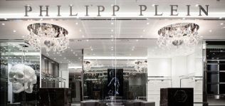 Philipp Plein alcanza media decena de tienda en Espa&ntilde;a con una apertura en Barcelona