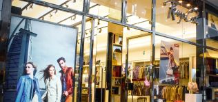 Renzo Costa pide pista en MallPlaza Comas para abrir con un nuevo formato de tienda