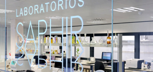 Saphir se vuelca en moda con la licencia de perfumer&iacute;a de Hannibal Laguna