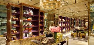 Tory Burch ficha a un ex Prada para pilotar el negocio en Europa