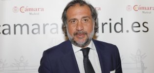 &Aacute;ngel Asensio (Moda Espa&ntilde;a), un pol&iacute;tico en la f&aacute;brica