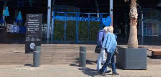 El centro comercial Maremagnum se vac&iacute;a sin turistas y supera el 50% de &lsquo;vacancy&rsquo;