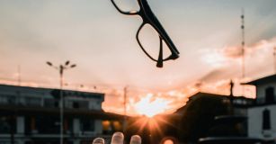 La &oacute;ptica pone fin a seis a&ntilde;os de crecimiento en Espa&ntilde;a y cae un 16,1% en 2020