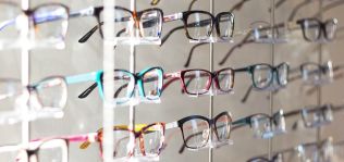 La &oacute;ptica: a&ntilde;o y medio de recuperaci&oacute;n post-Covid