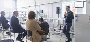 El calzado espa&ntilde;ol crea un cl&uacute;ster para competir con los gigantes asi&aacute;ticos