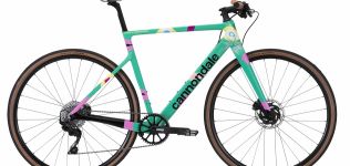 Stella McCartney se sube a la bici