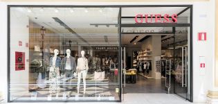 Guess obtiene un cr&eacute;dito de 250 millones de euros vinculado a objetivos sostenibles