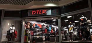JD Sports se refuerza en Estados Unidos con la compra <br>de Dtlr