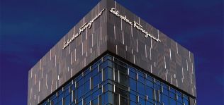 Salvatore Ferragamo hunde sus ventas un 34% en 2020